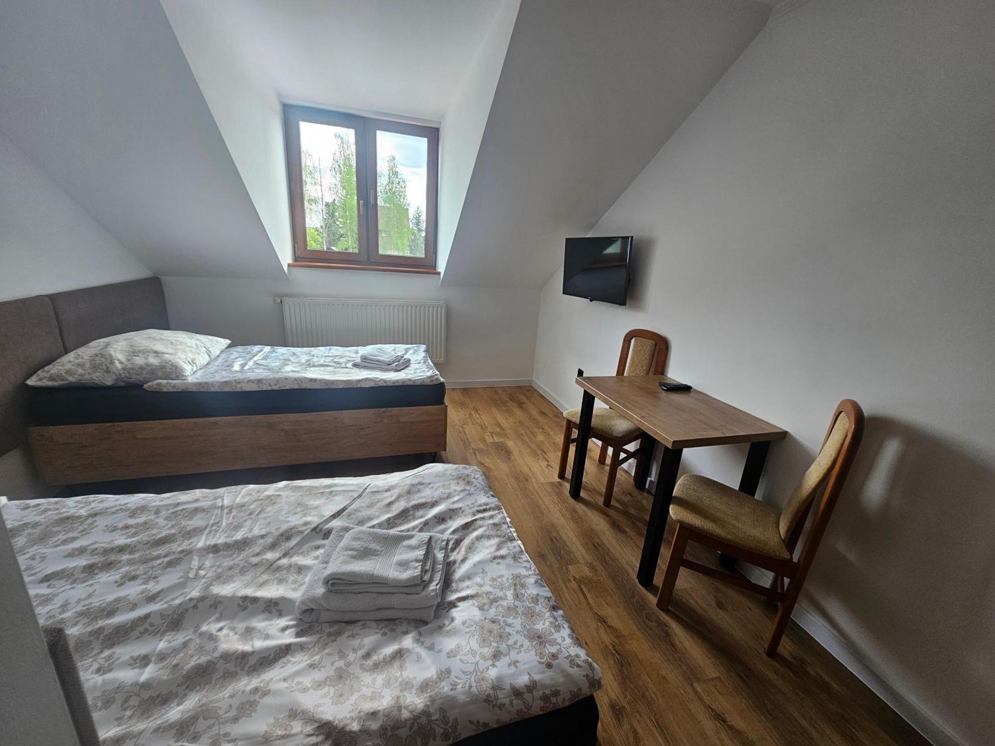 ホテル Heven Ostrowiec  部屋 写真